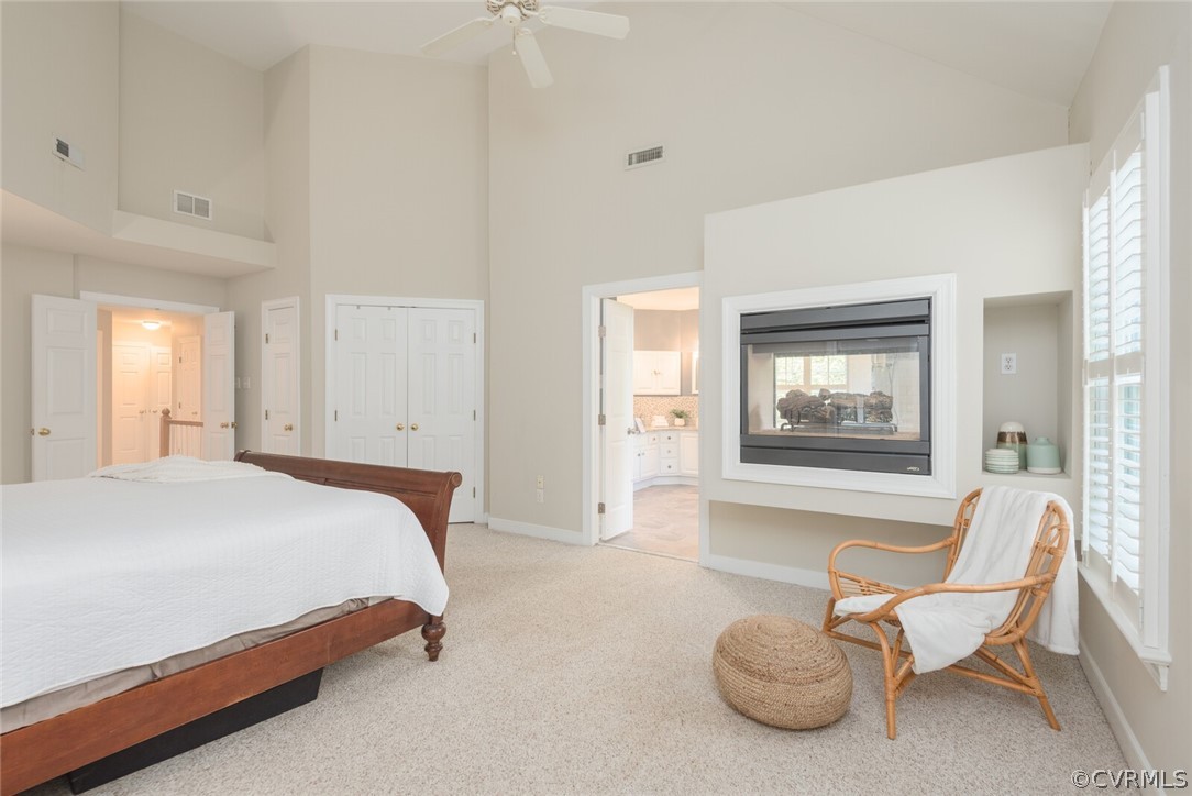 10275 Berkeley Manor Dr