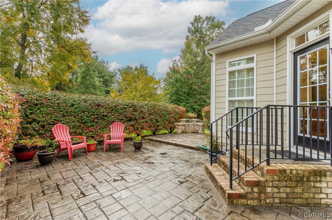 14105 Rigney Dr
