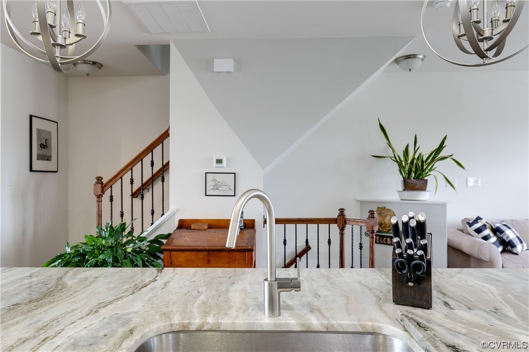 10416 Perennial Dr