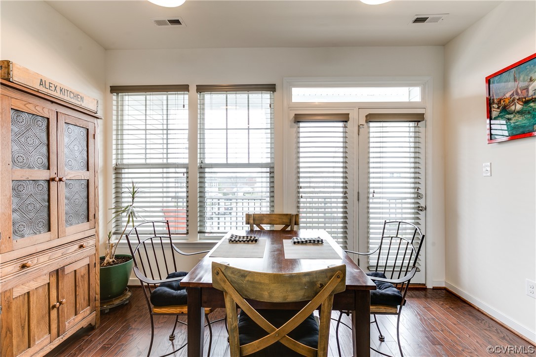 10416 Perennial Dr