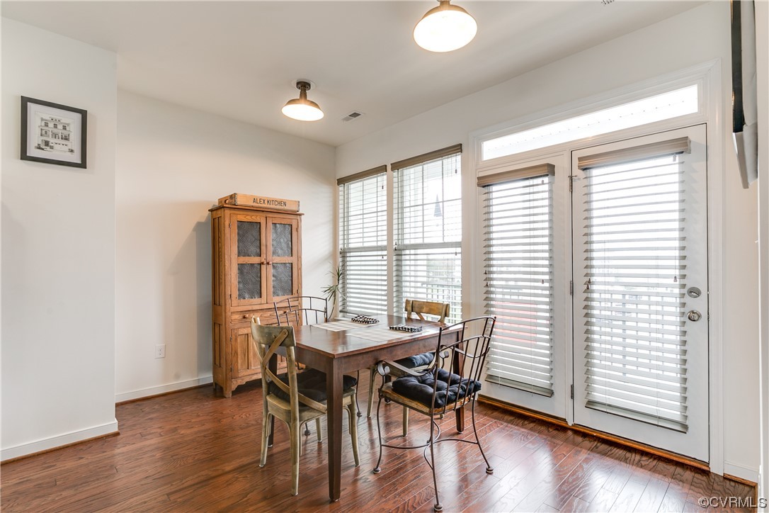 10416 Perennial Dr