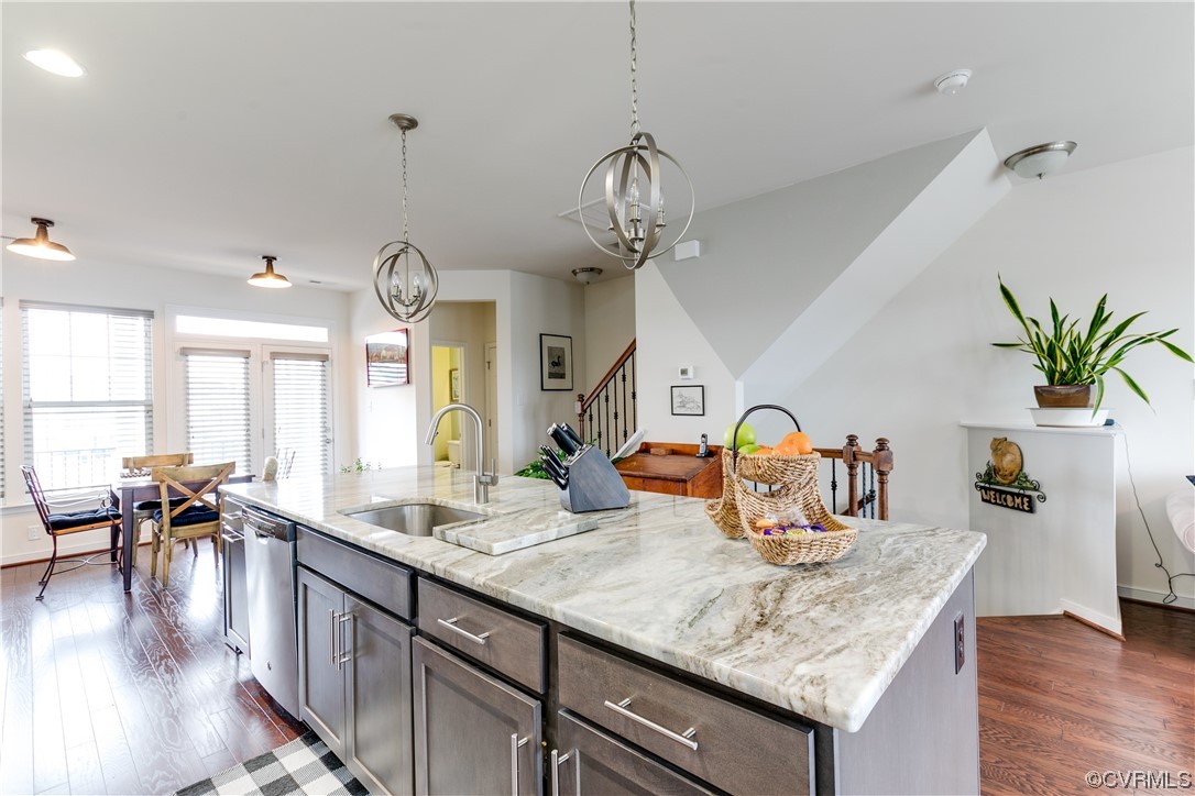10416 Perennial Dr