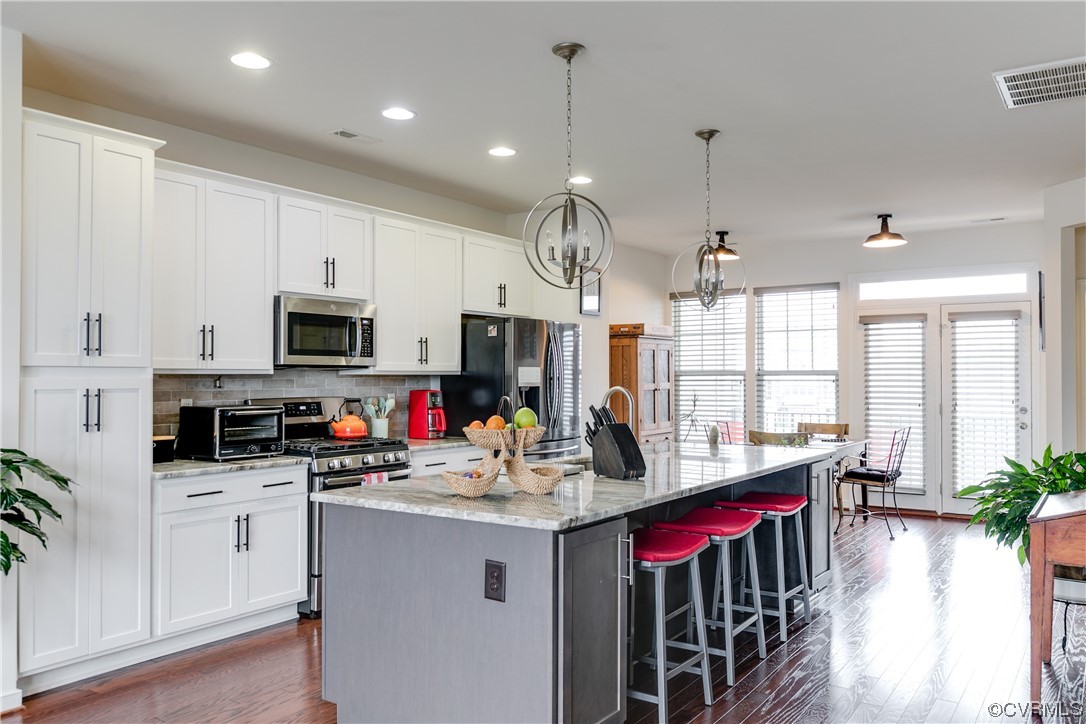 10416 Perennial Dr