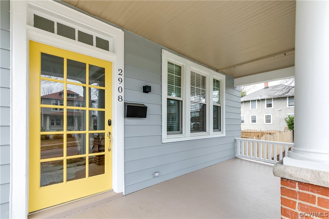 2908 Edgewood Ave