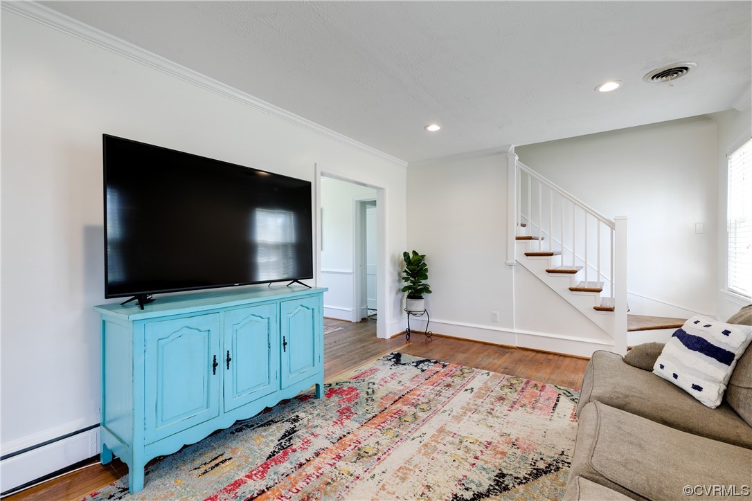 915 Orchard Rd