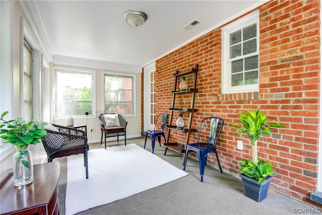 8610 Ave