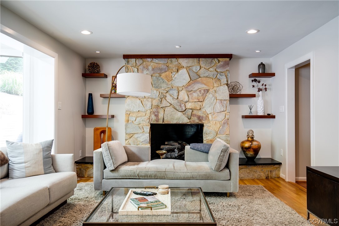 108 Kennondale Ln