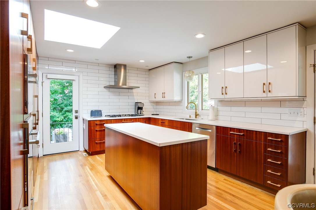 108 Kennondale Ln