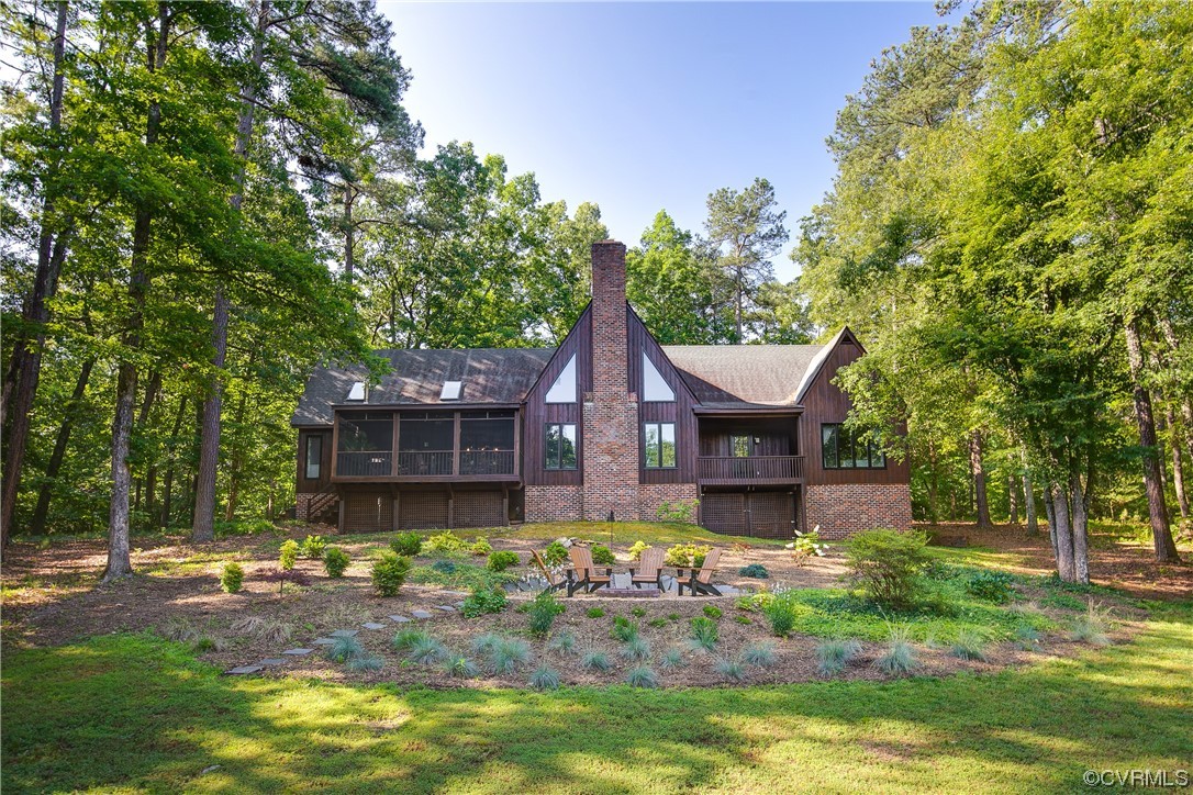 8101 Beach Rd