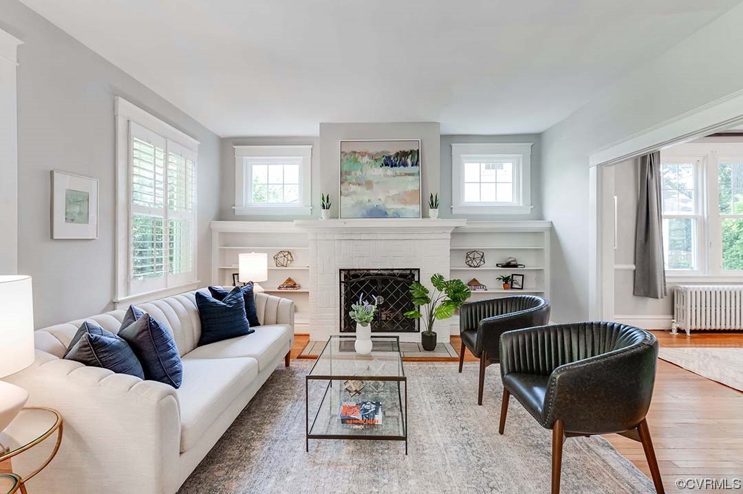4521 E Seminary Ave