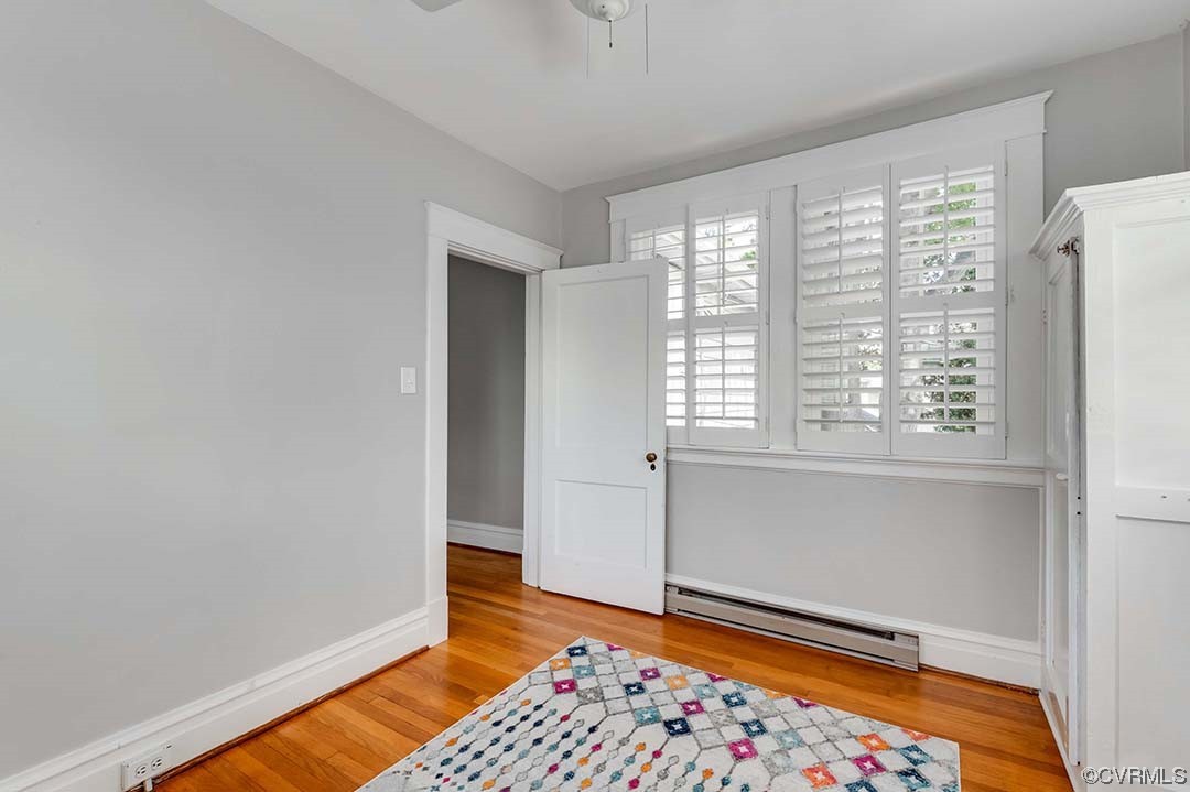 4521 E Seminary Ave