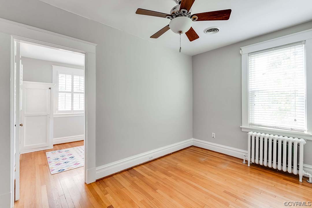 4521 E Seminary Ave
