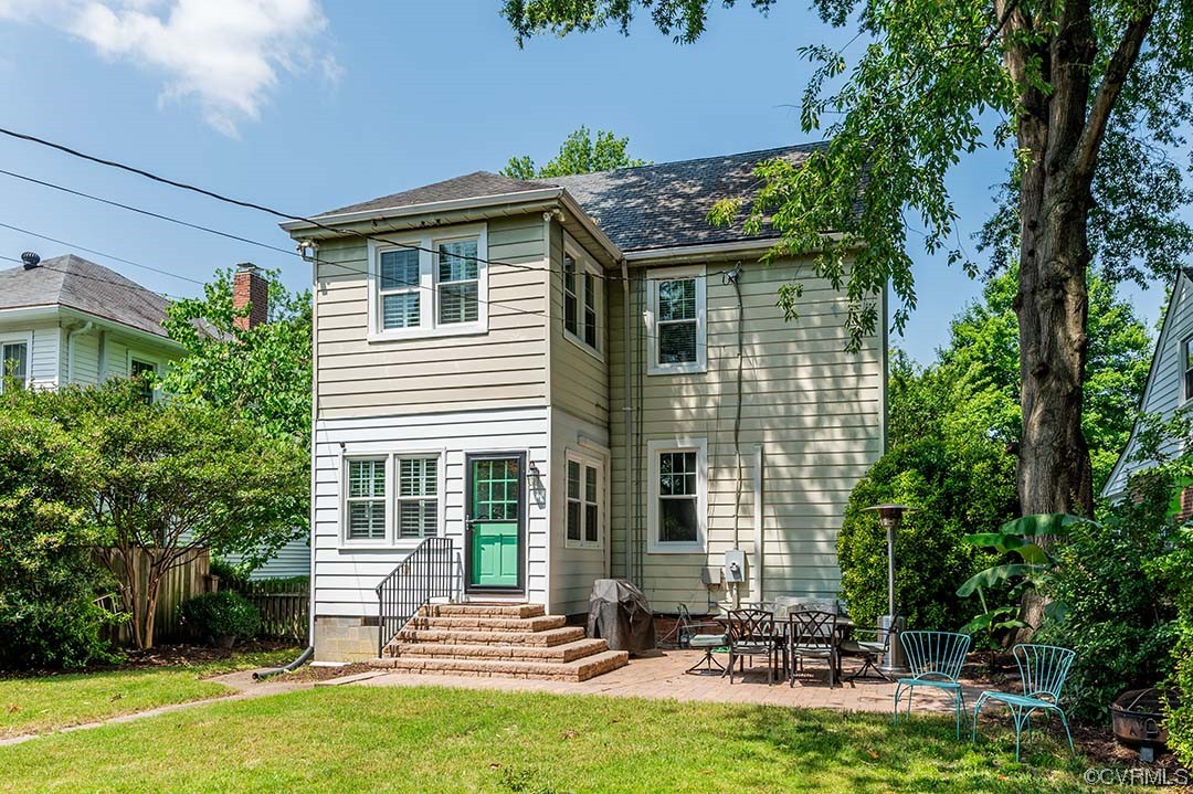 4521 E Seminary Ave
