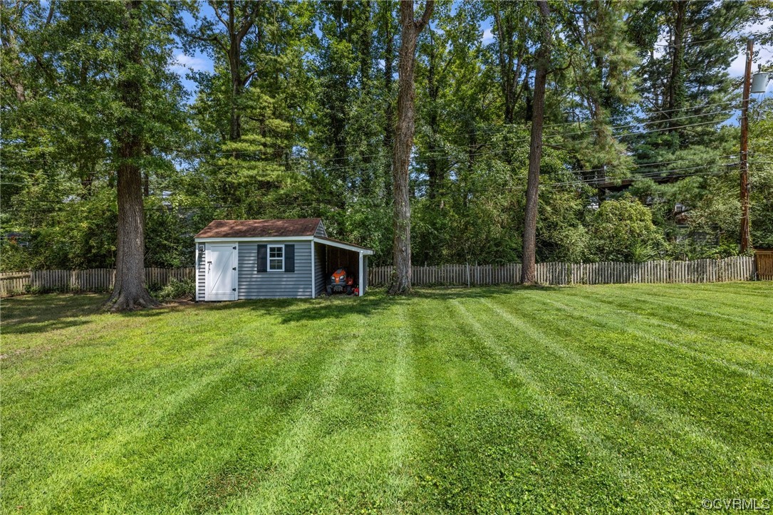 8808 Bellefonte Rd