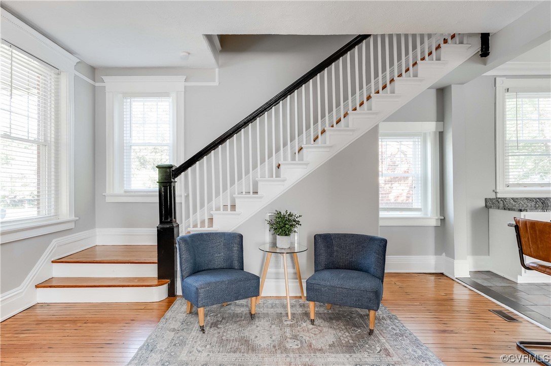 103 Dundee Ave
