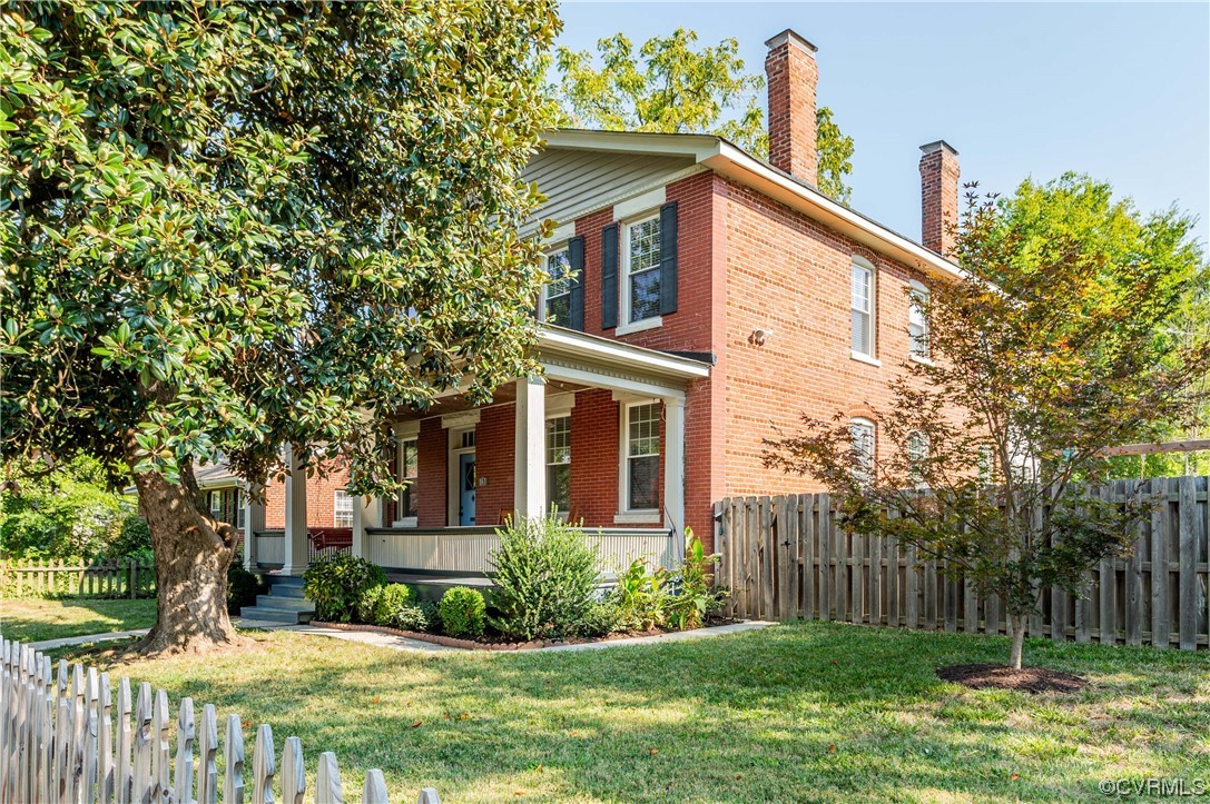103 Dundee Ave