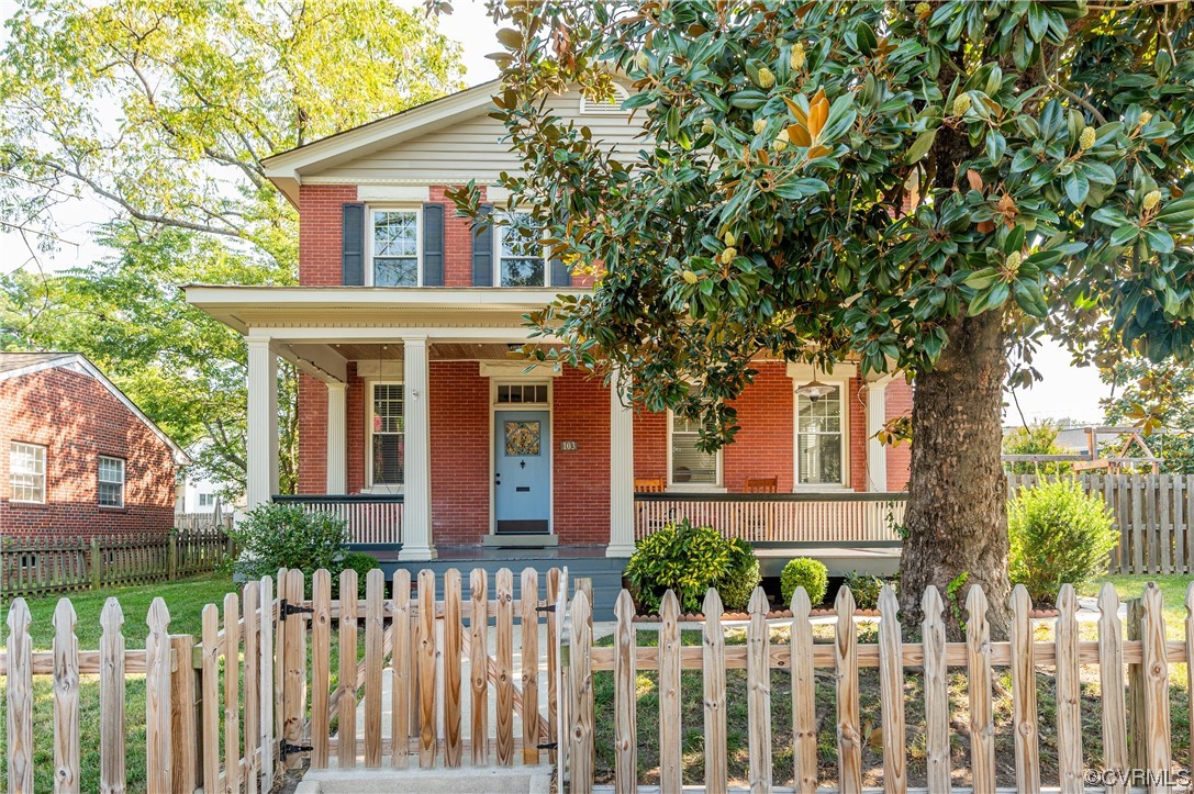 103 Dundee Ave