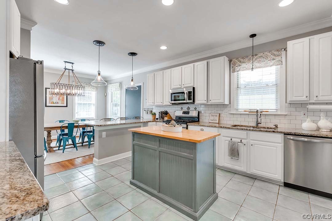 5009 Devonshire Rd
