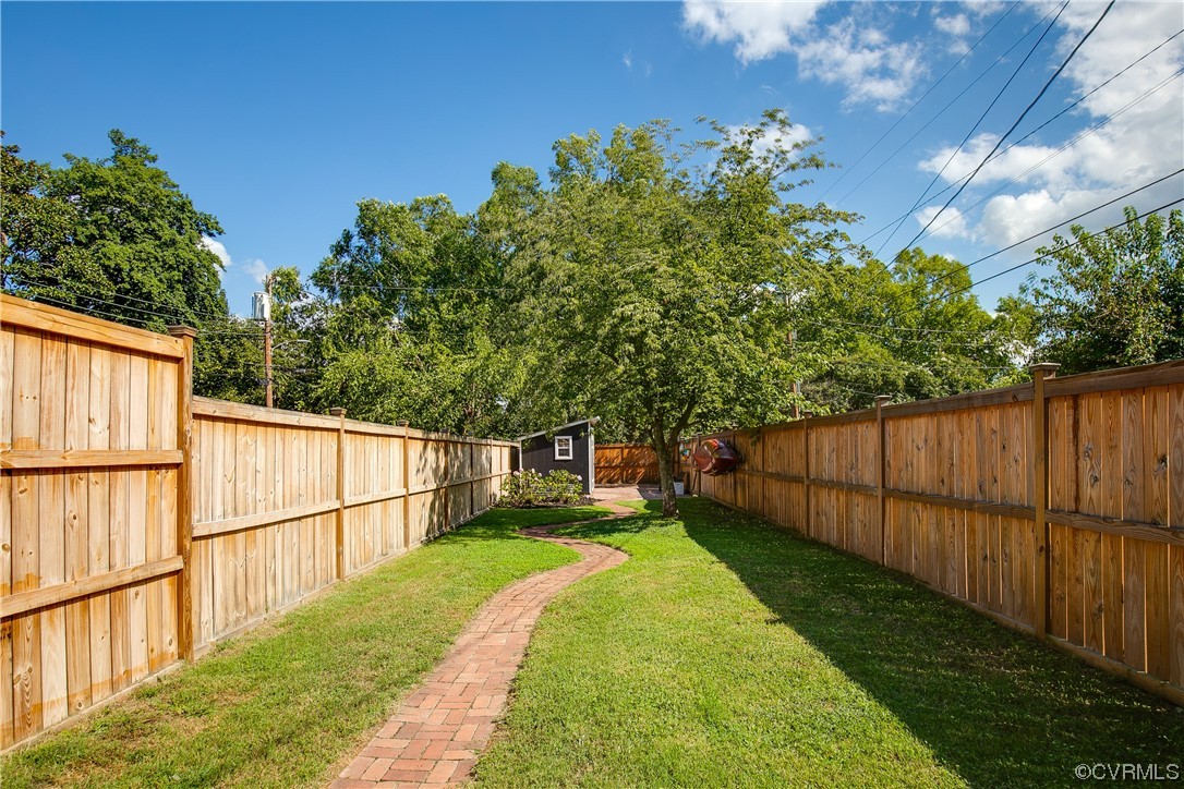 15 N Shields Ave