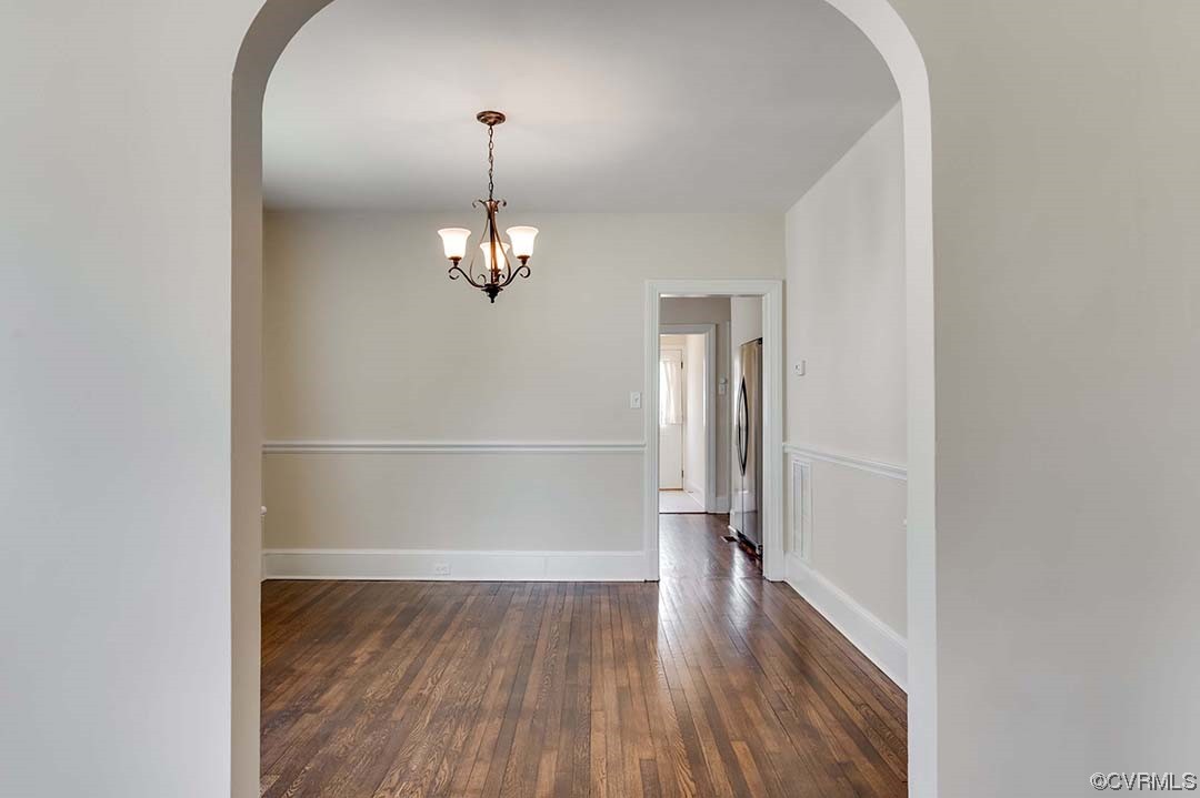 17 Masonic Ln