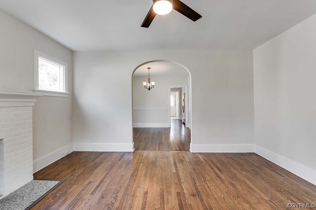 17 Masonic Ln