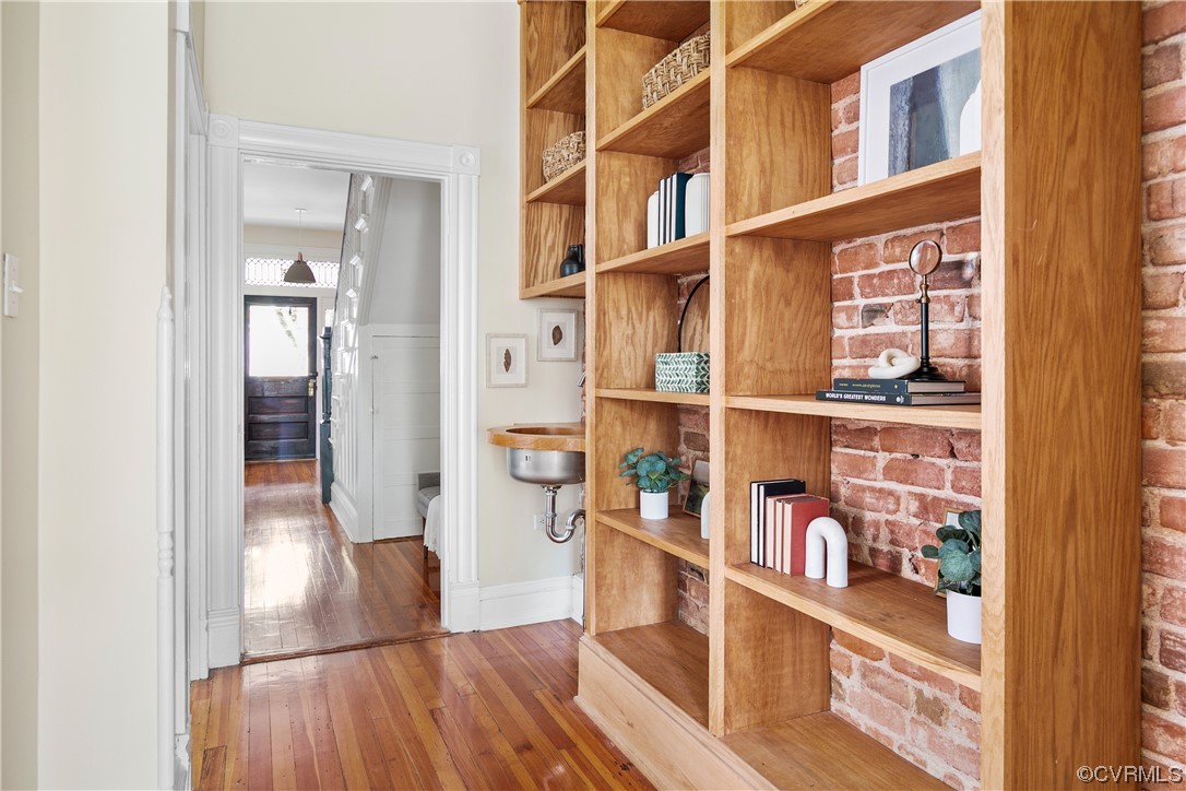 2408 Floyd Ave