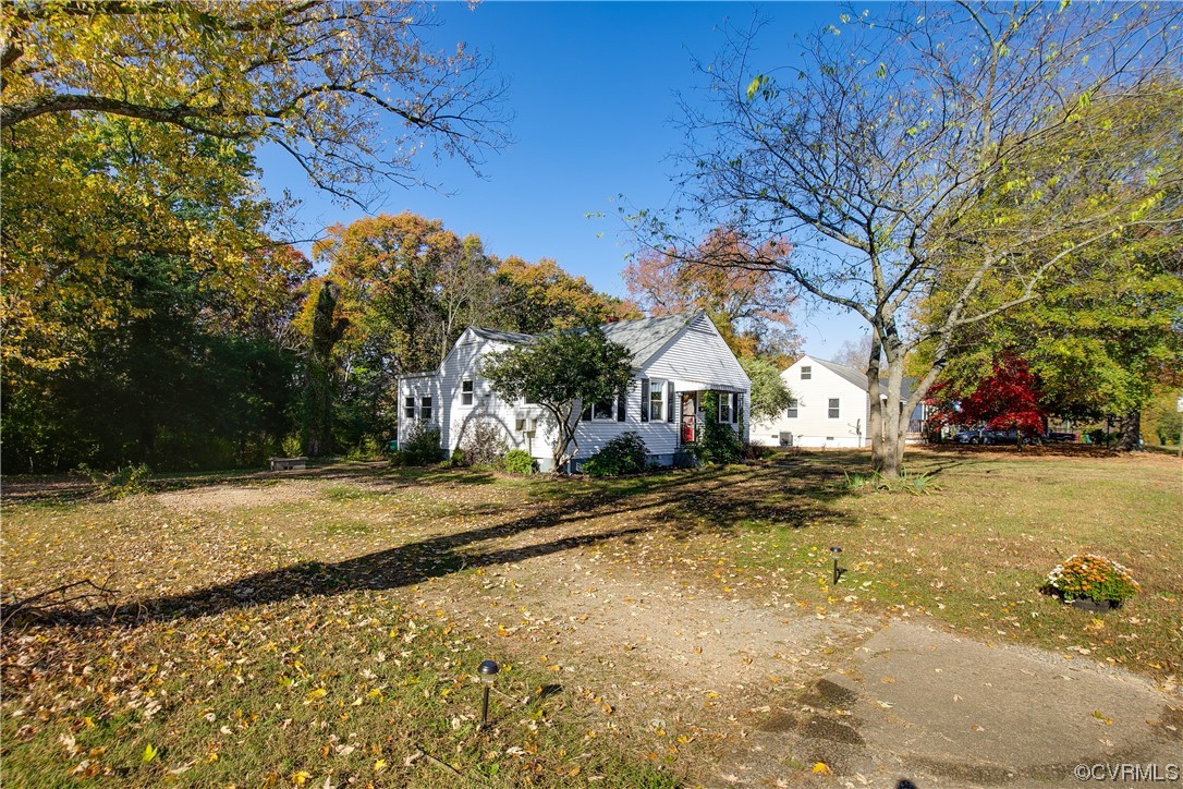 4414 Eanes Ln
