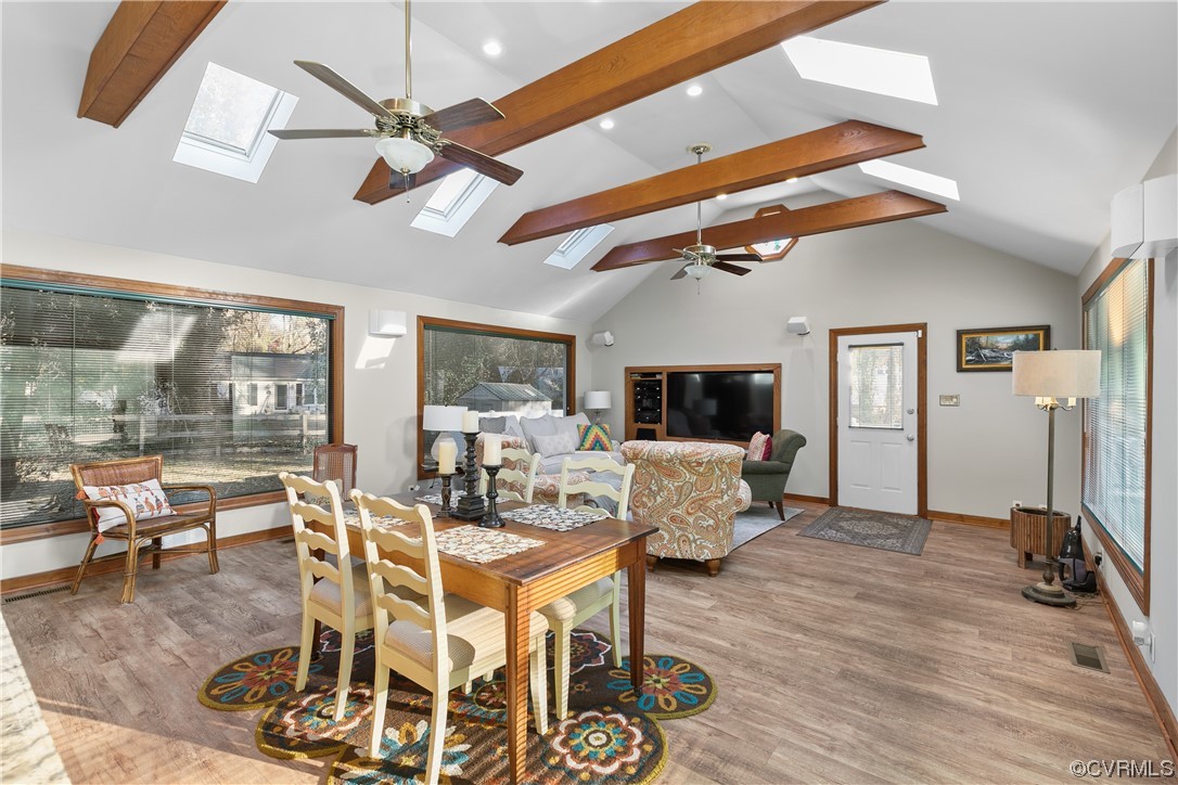 10413 Glen Oaks Dr
