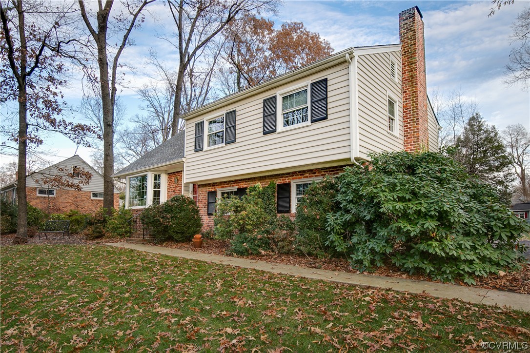 2351 Traymore Rd