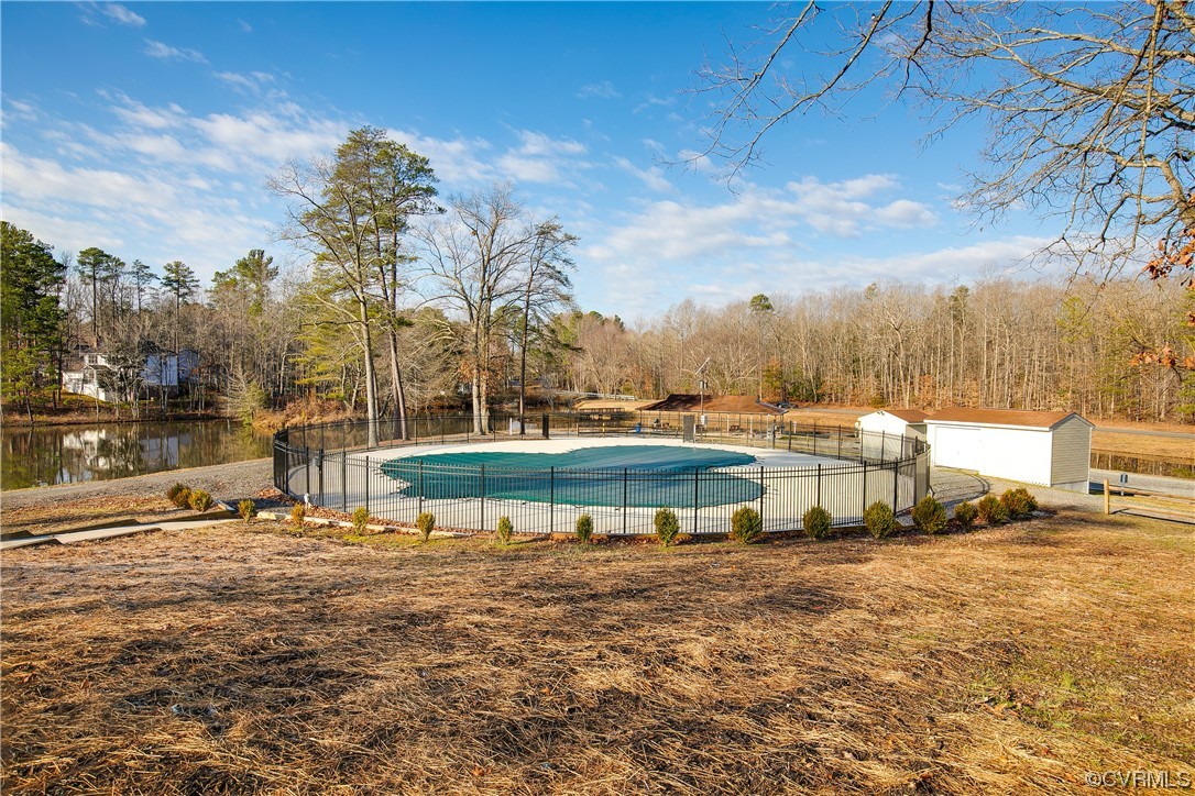 525 Welsh Dr