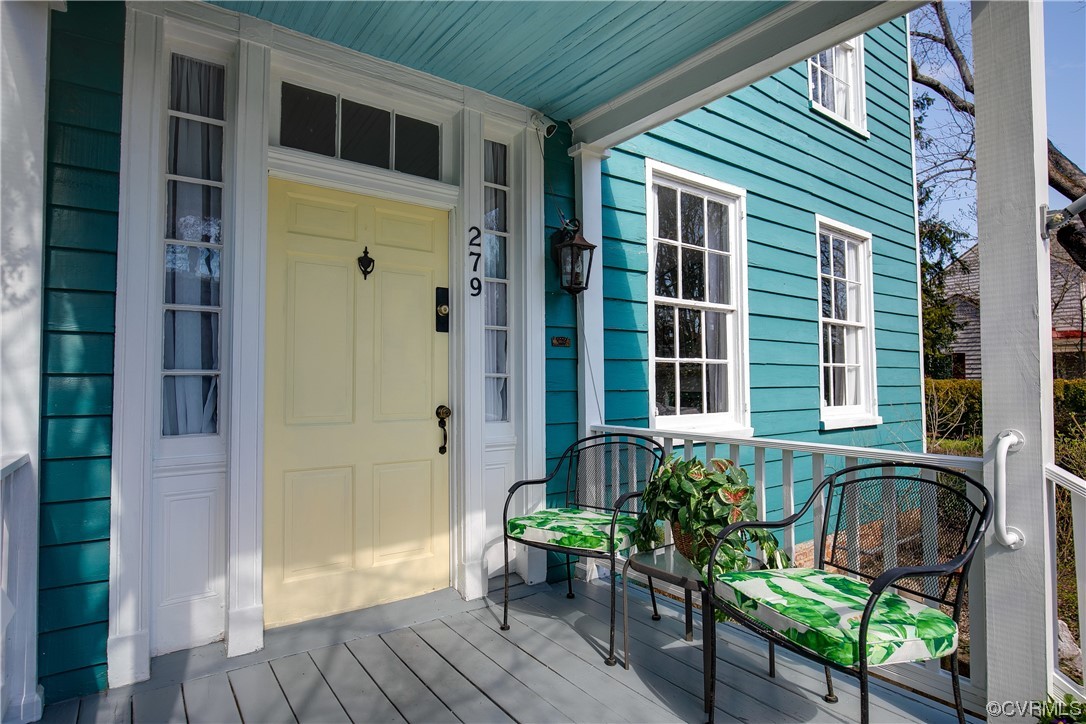 279 High St