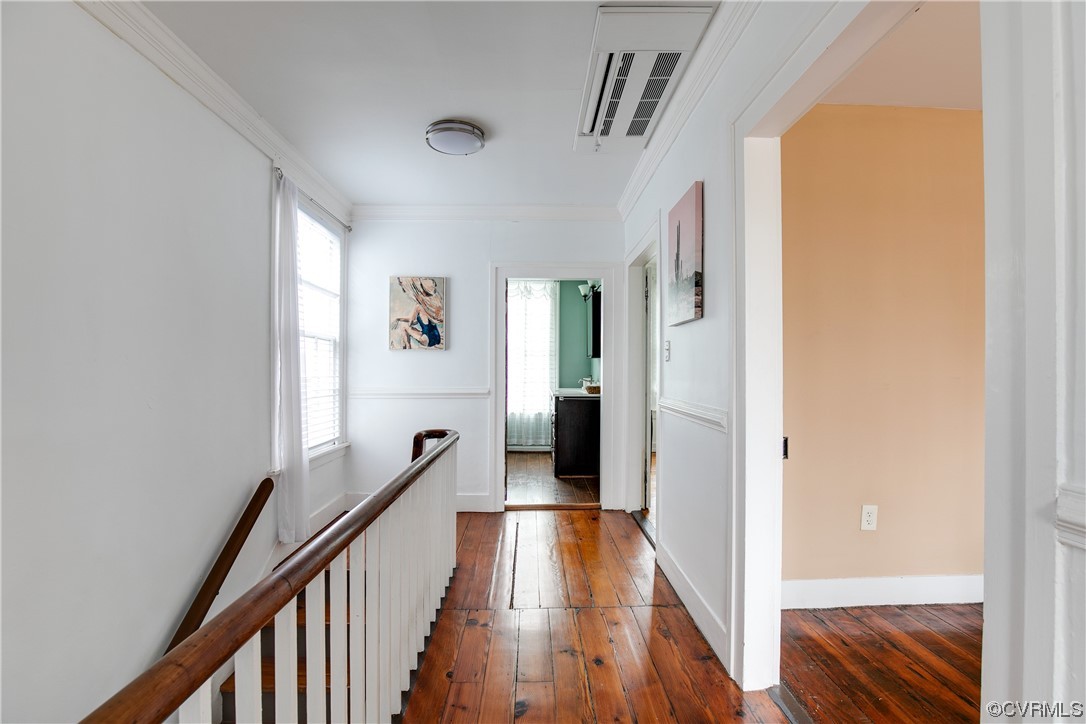 279 High St