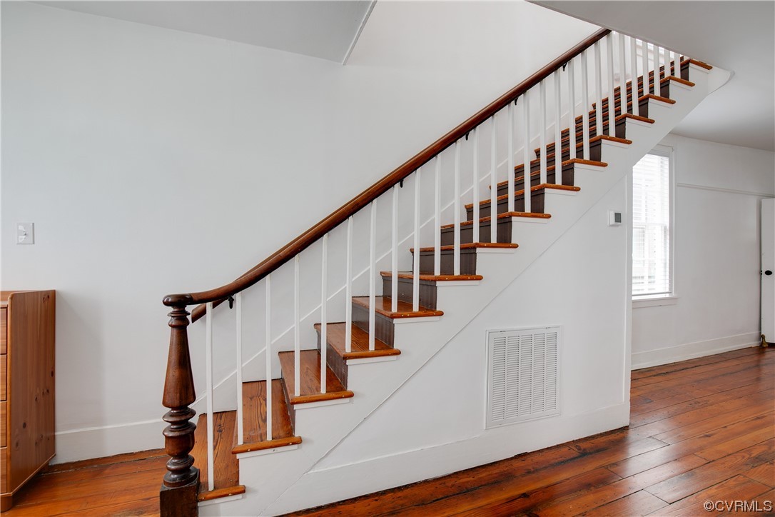 279 High St