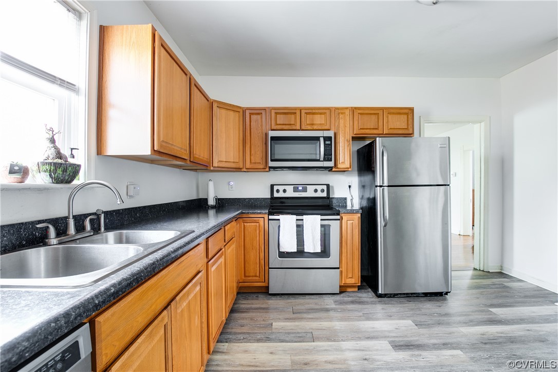 118 E 34th St