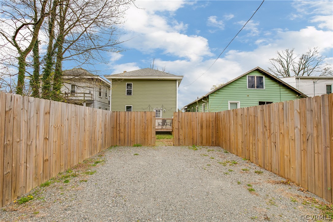 526 Northside Ave
