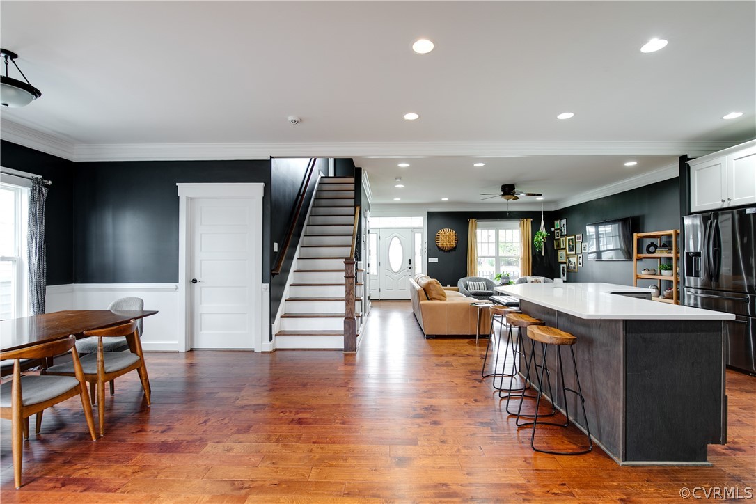 2909 Noble Ave