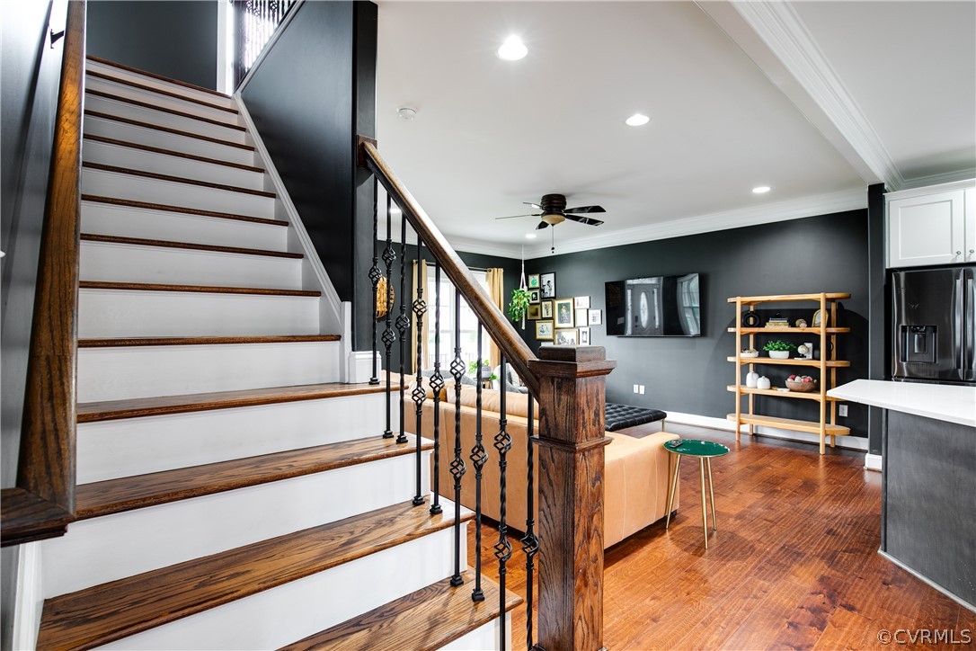 2909 Noble Ave