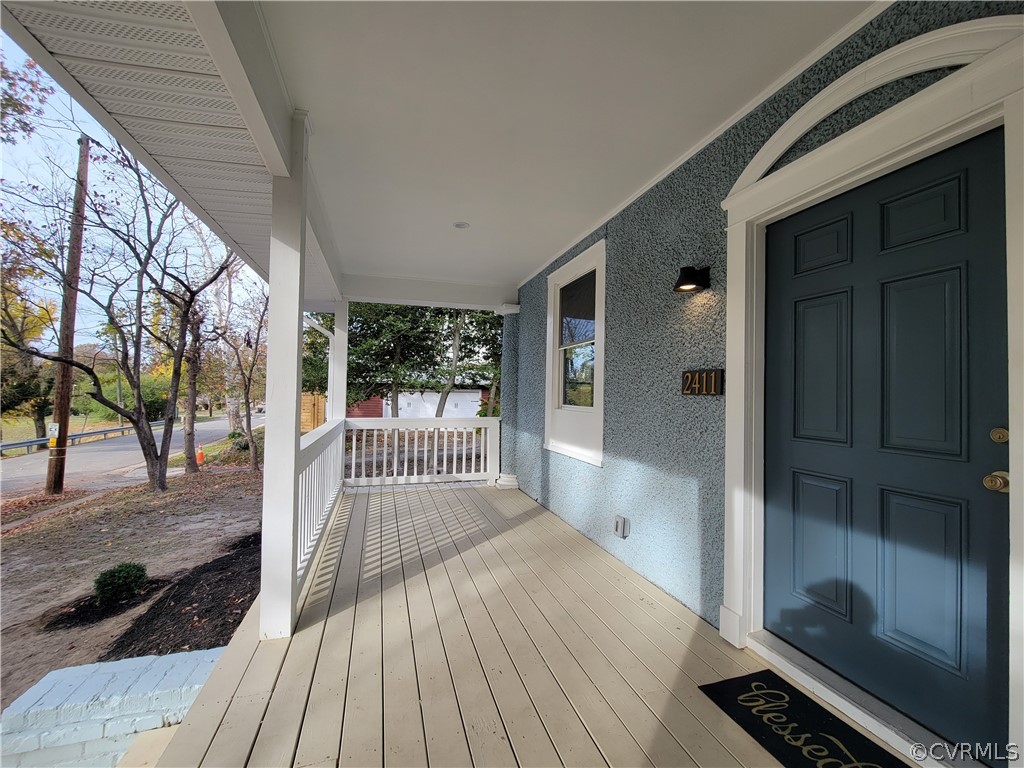 2411 The Terrace Ter