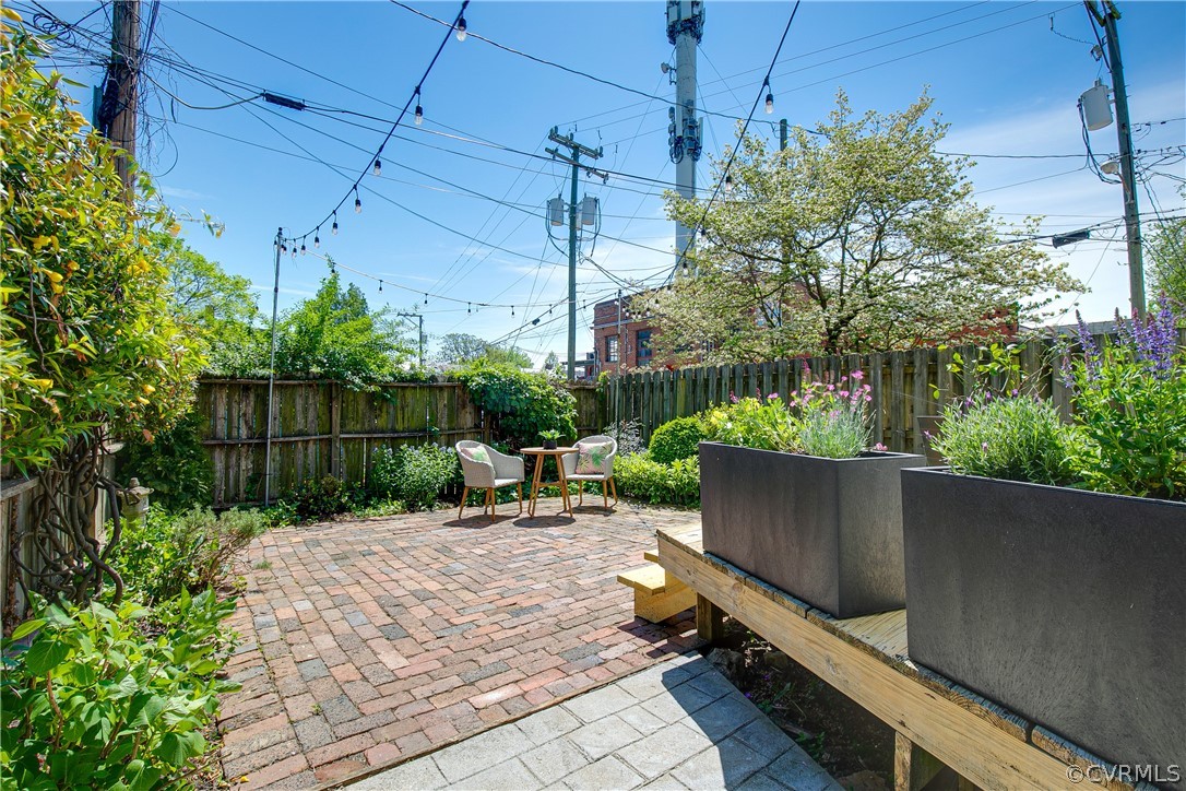 21 N Granby St