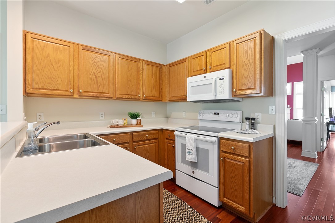 2240 Magnolia Grove Way