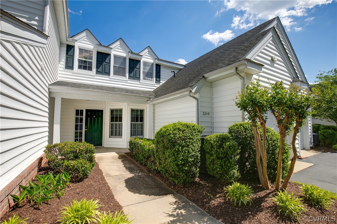 2240 Magnolia Grove Way