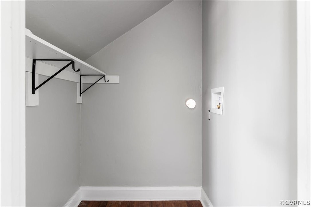 3106 Lamb Ave