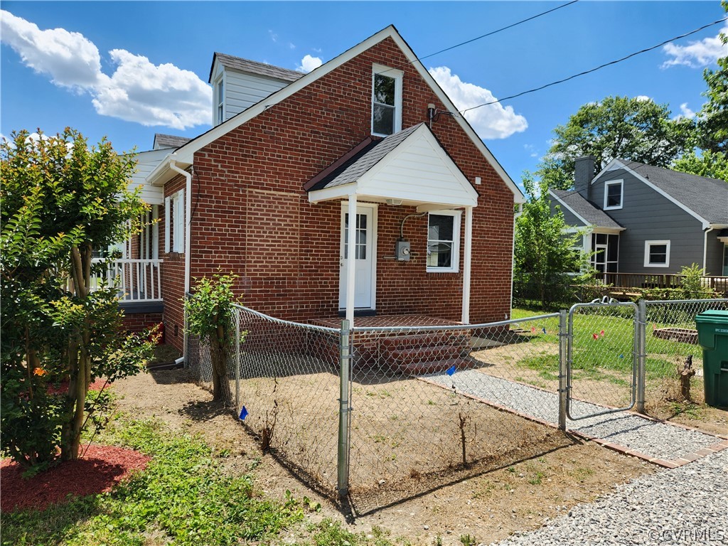 312 Koch Ave