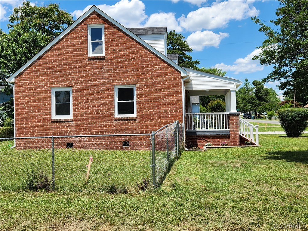 312 Koch Ave