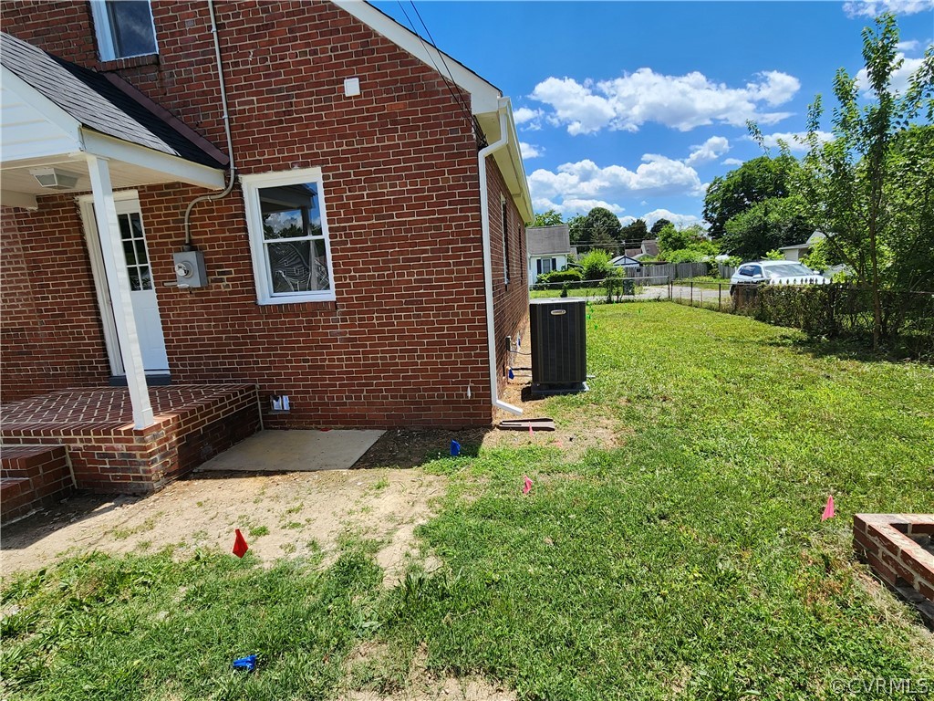 312 Koch Ave