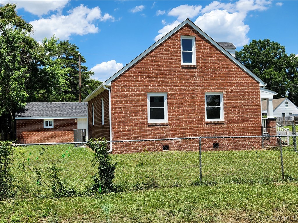 312 Koch Ave