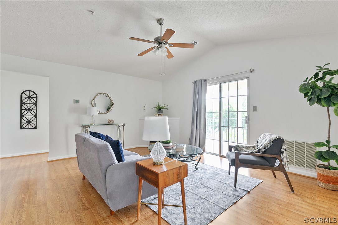 800 Brassie Ln Unit#N