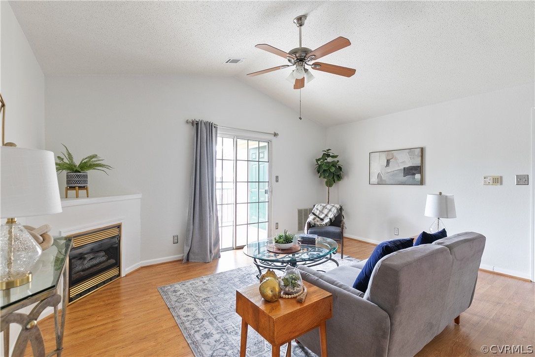 800 Brassie Ln Unit#N