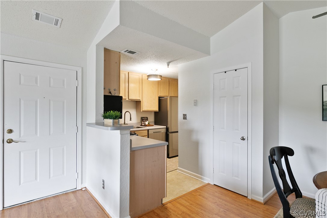 800 Brassie Ln Unit#N