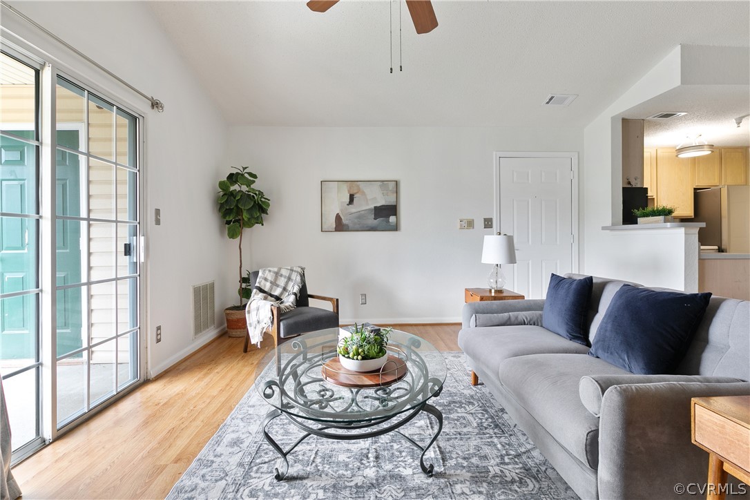 800 Brassie Ln Unit#N